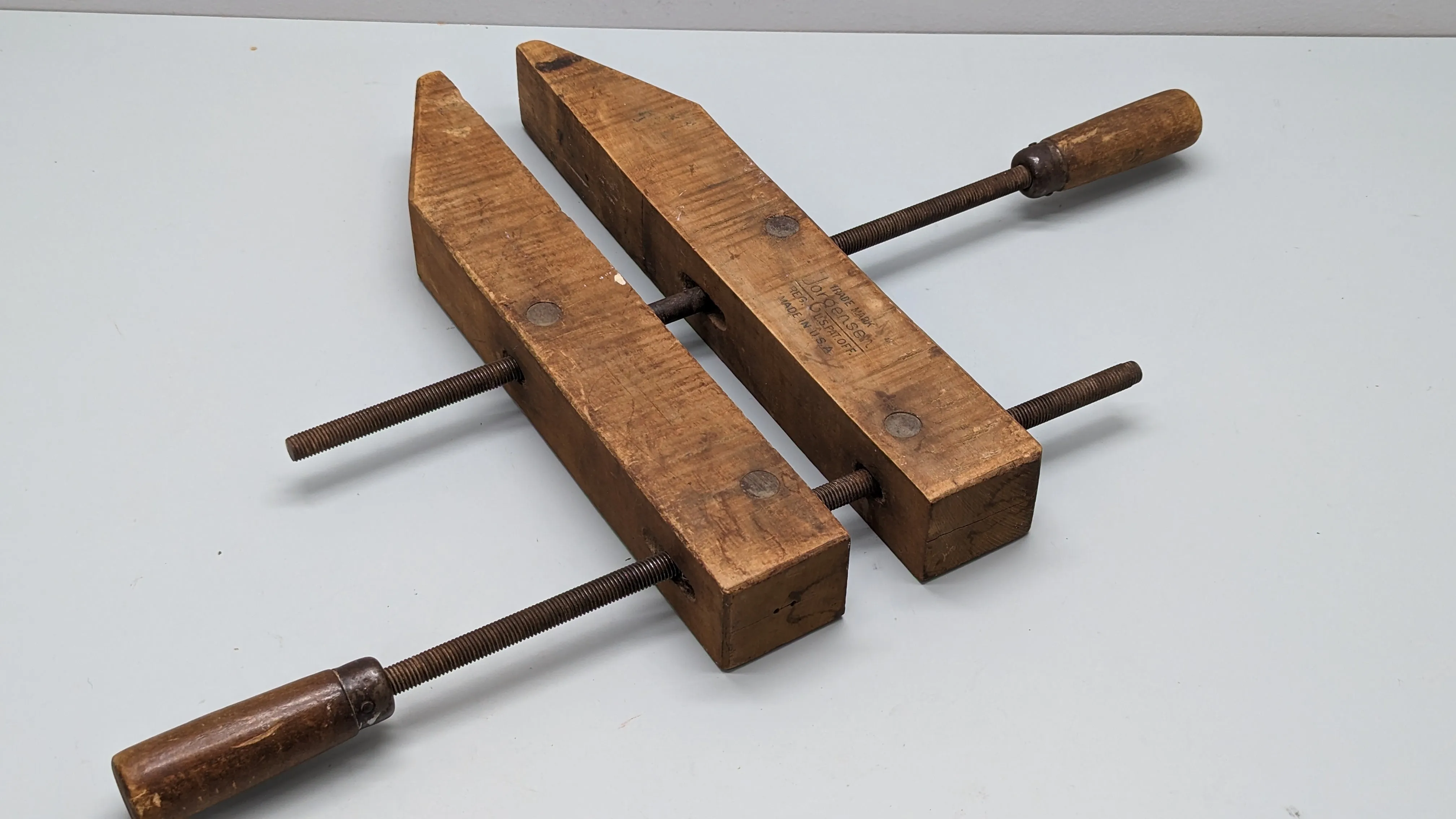 Jorgensen 16 inch Adjustable Wood Handscrew c1910