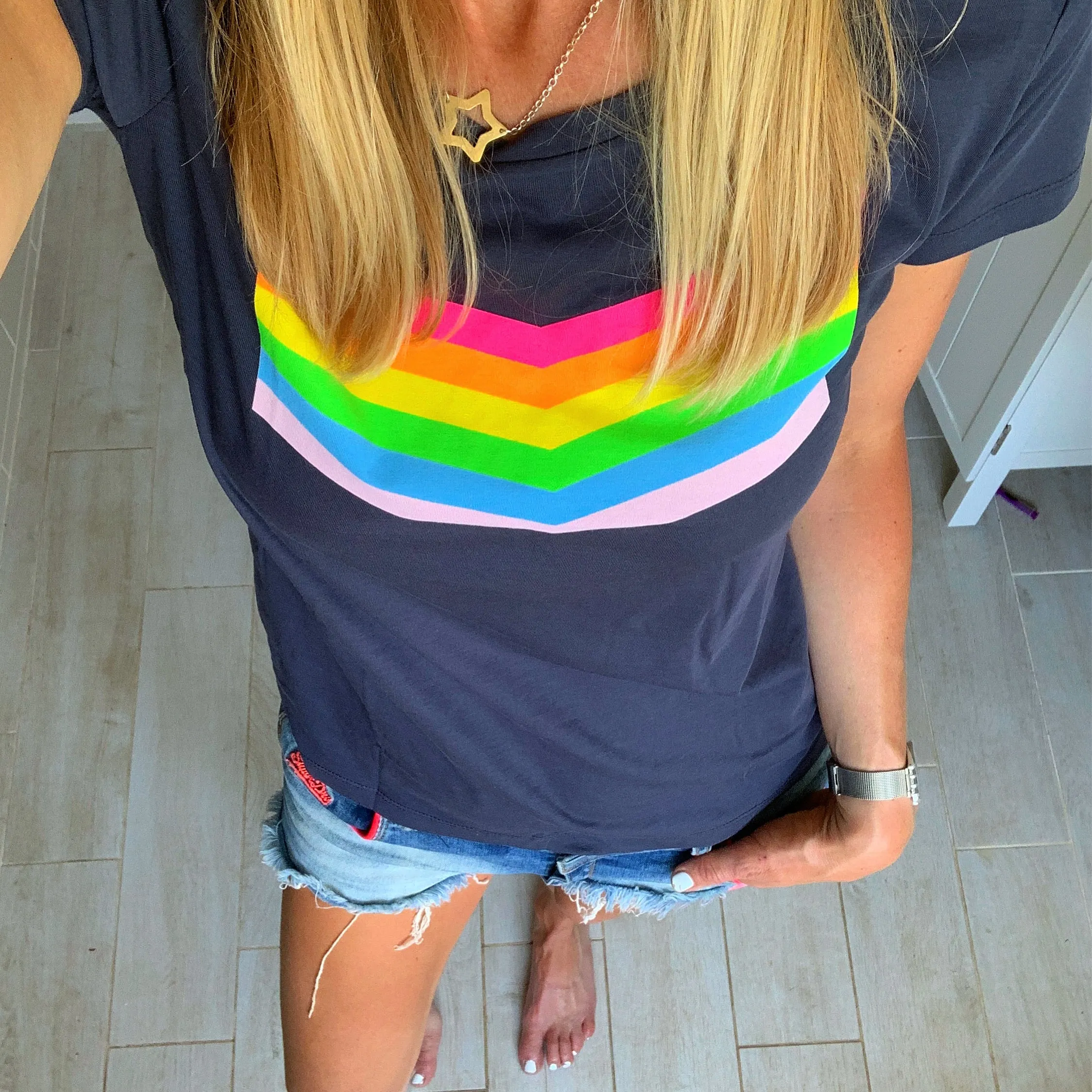 Neon Rainbow chevron charcoal tee