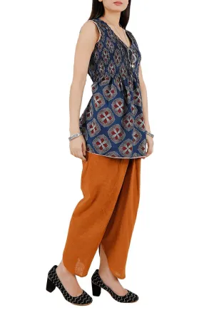 Set Of Indigo-Mocha Pintex Stitch Pure Cotton Kurta And Dhoti