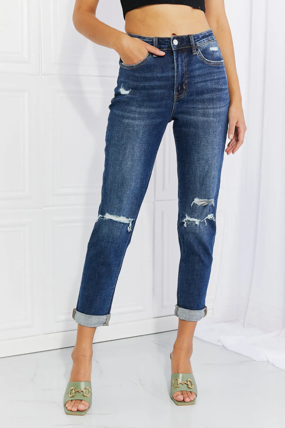 VERVET Full Size Distressed Cropped Jeans with Pockets