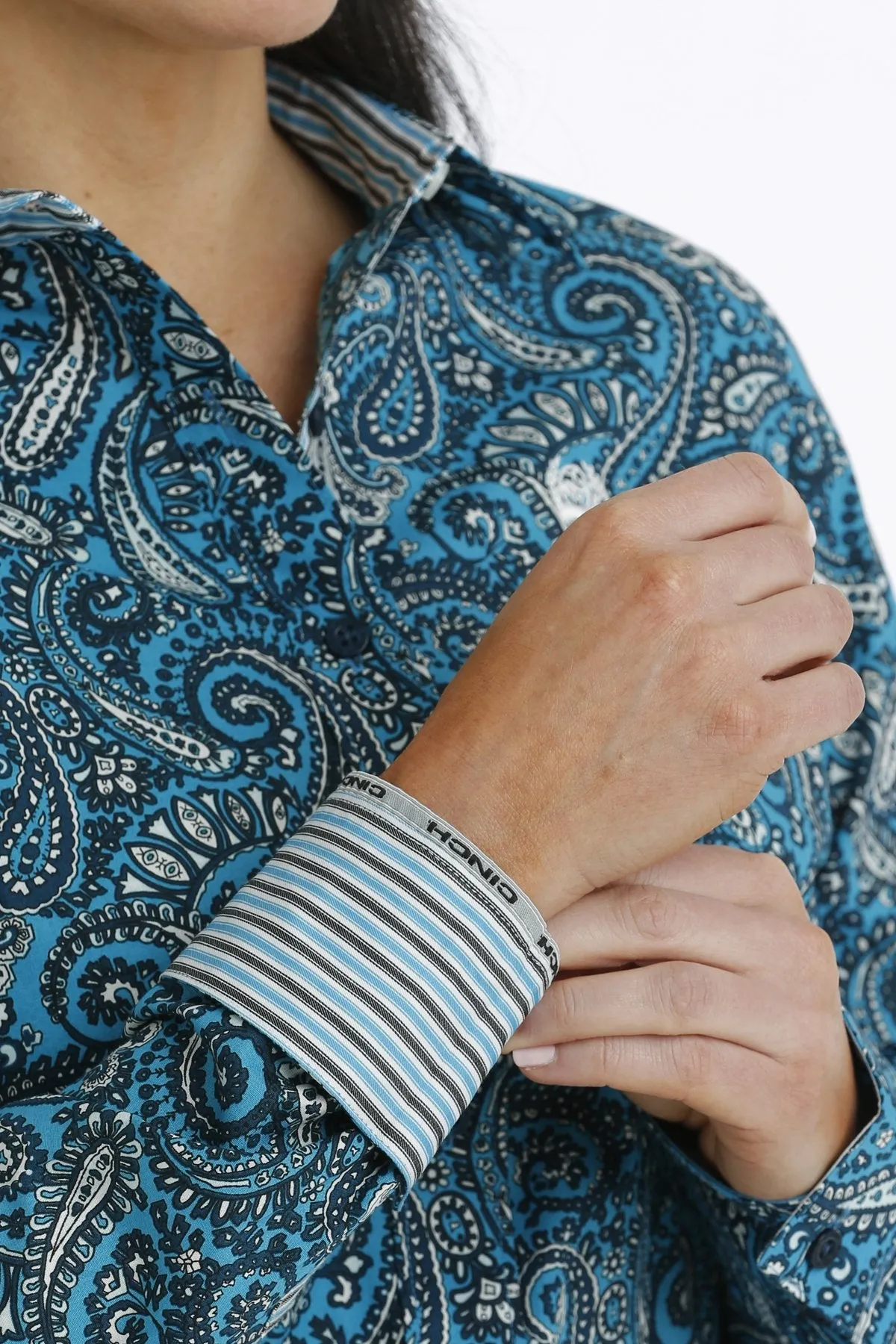 Women's Cinch Blue Paisley Long Sleeve Button Down Shirt